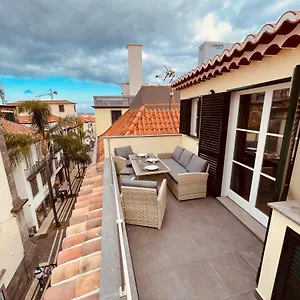 Living Apartment Funchal (Madeira)
